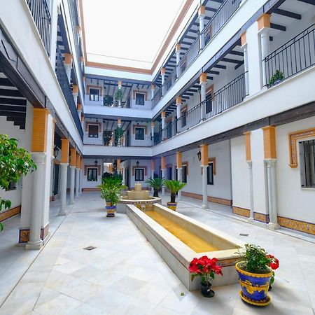 Patio Rialto Apartment เซบีญา ภายนอก รูปภาพ