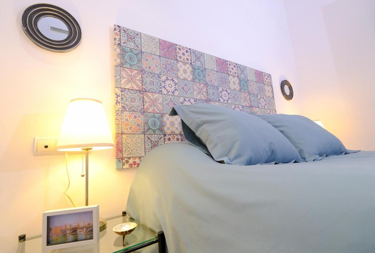 Patio Rialto Apartment เซบีญา ภายนอก รูปภาพ